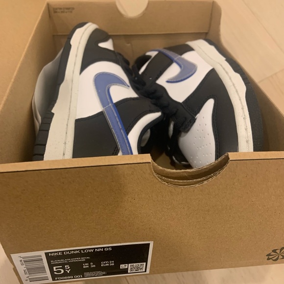 Nike Dunk Low NN Tpu Swoosh (GS) - Picture 8 of 10